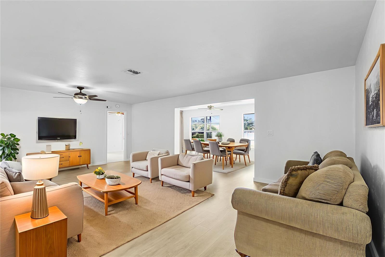 Image 3 of 36 For 27055 Safe Haven Lane