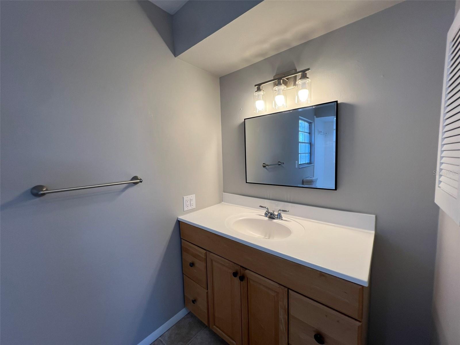 Image 16 of 21 For 417 Courbet Drive 417