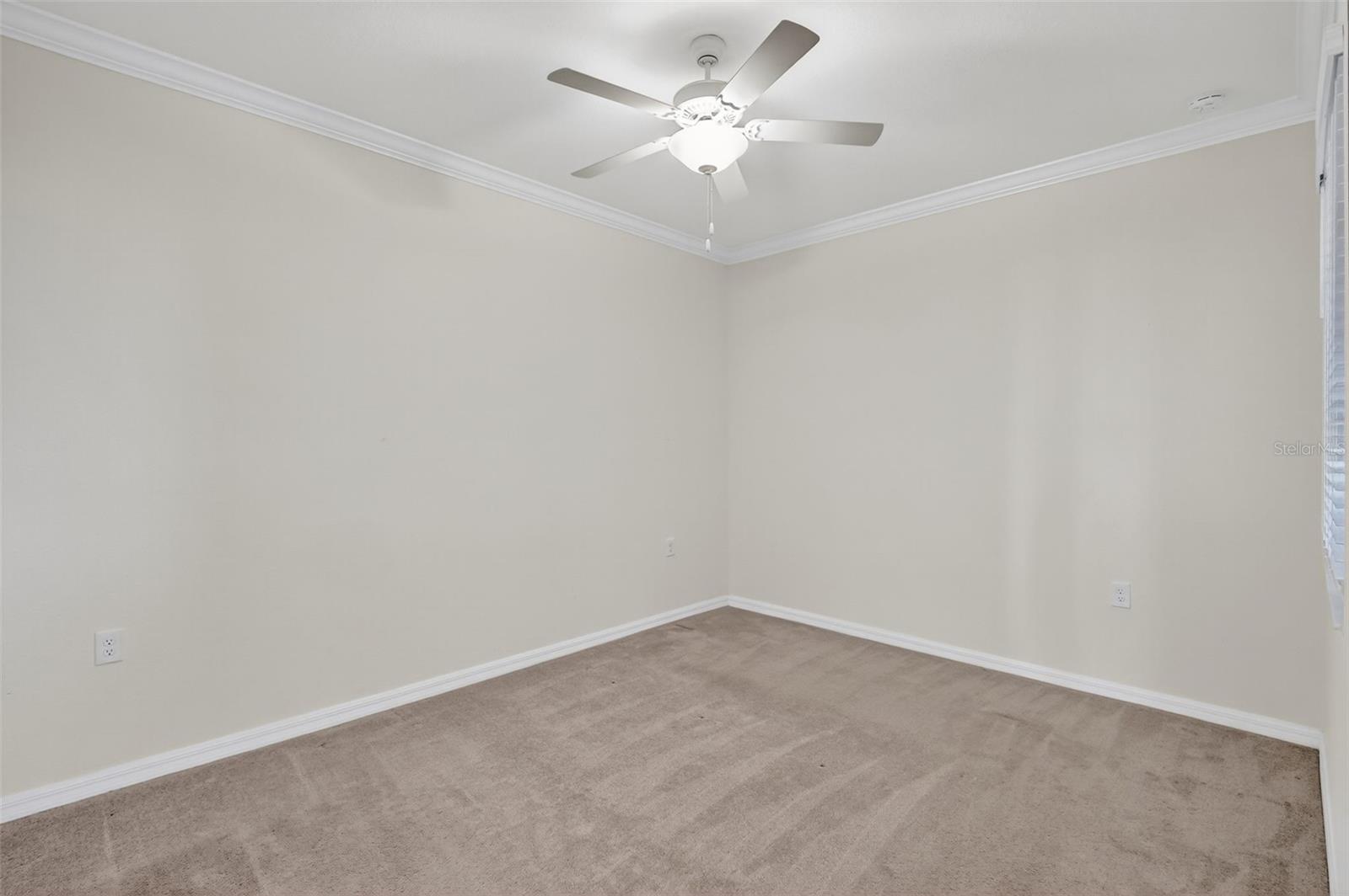 Image 27 of 48 For 17520 Gawthrop Drive 405