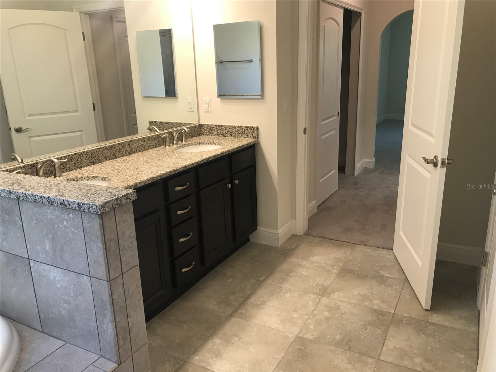 Image 31 of 33 For 3044 Haberland Boulevard