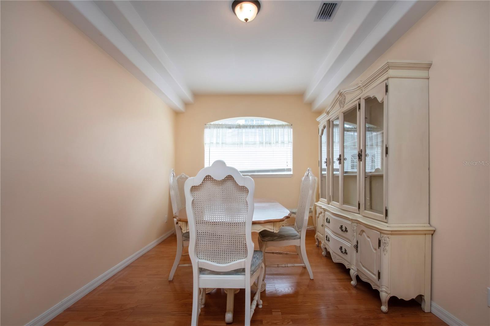 Image 16 of 96 For 6307 Laurel Creek Trail