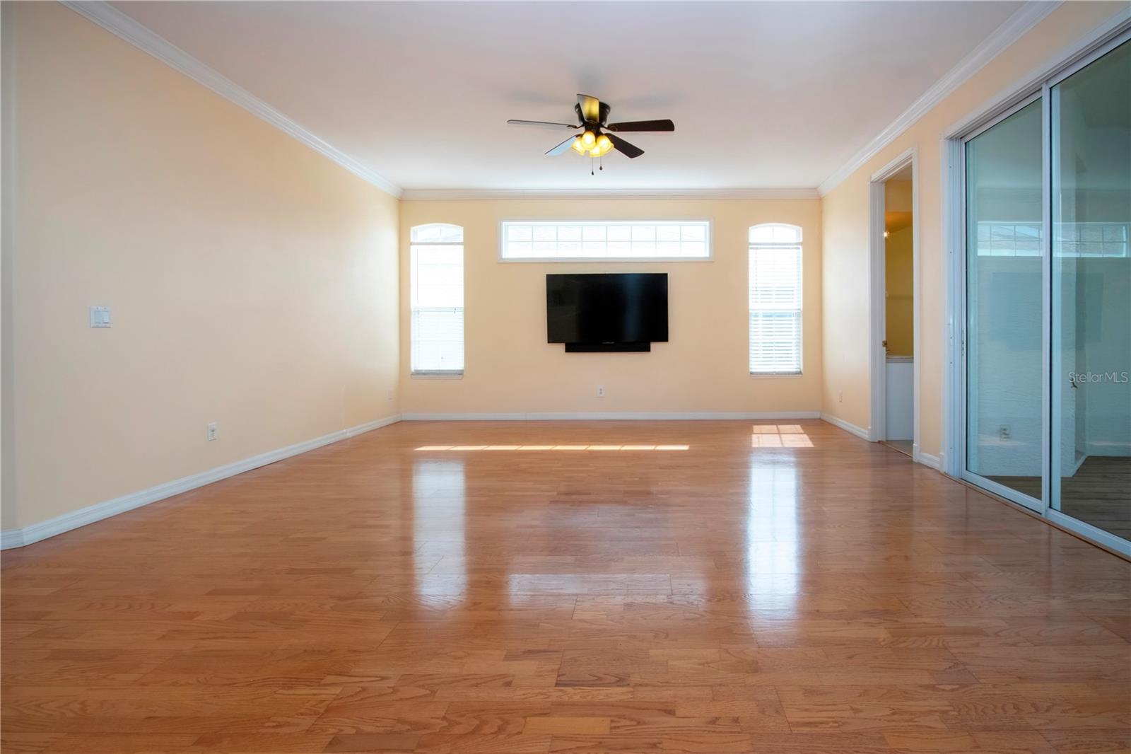 Image 25 of 96 For 6307 Laurel Creek Trail