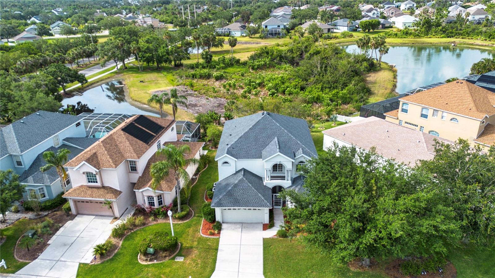 Image 3 of 96 For 6307 Laurel Creek Trail