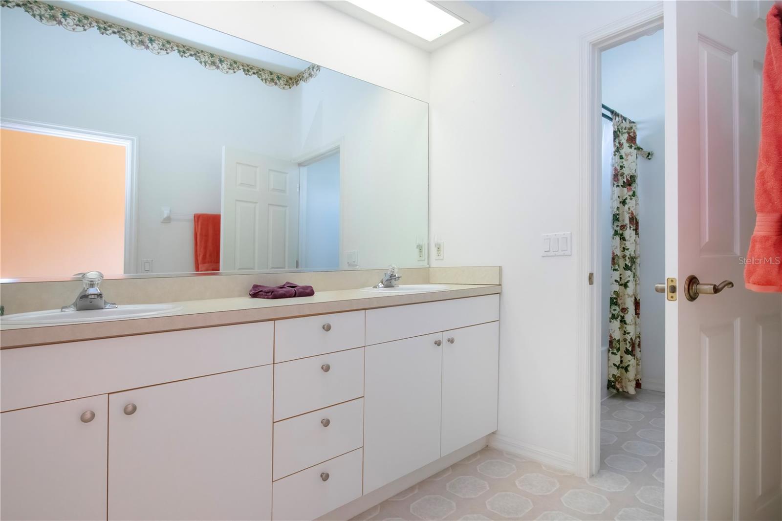 Image 66 of 96 For 6307 Laurel Creek Trail