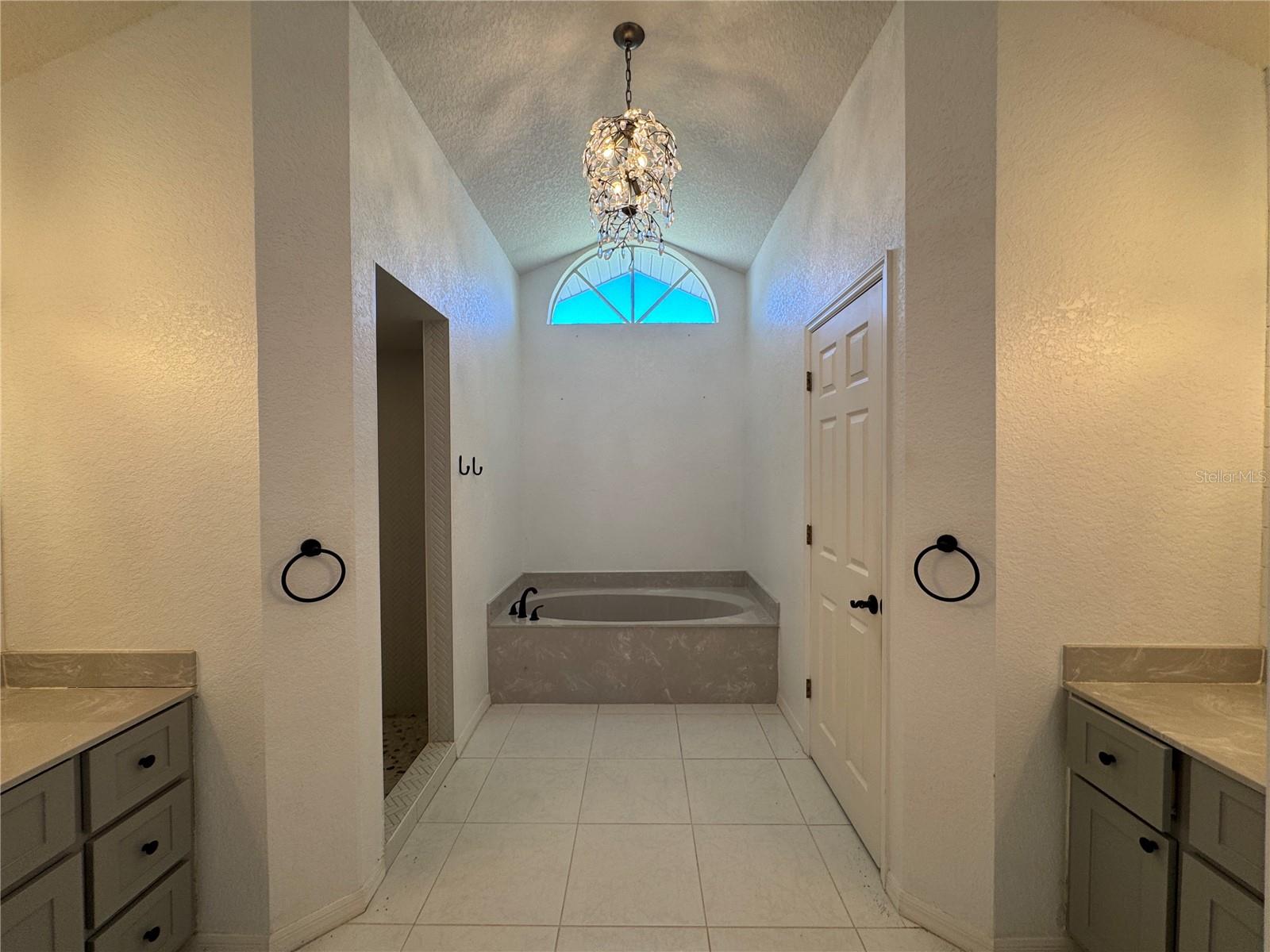 Image 16 of 31 For 4065 Alwick Lane