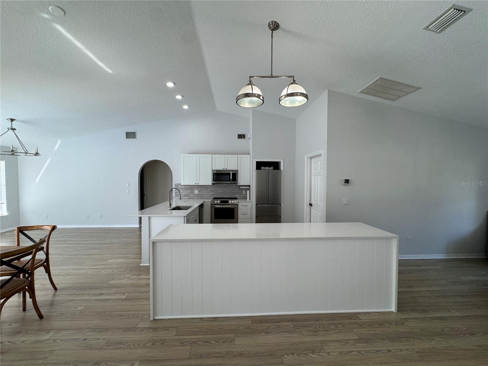 Image 4 of 31 For 4065 Alwick Lane