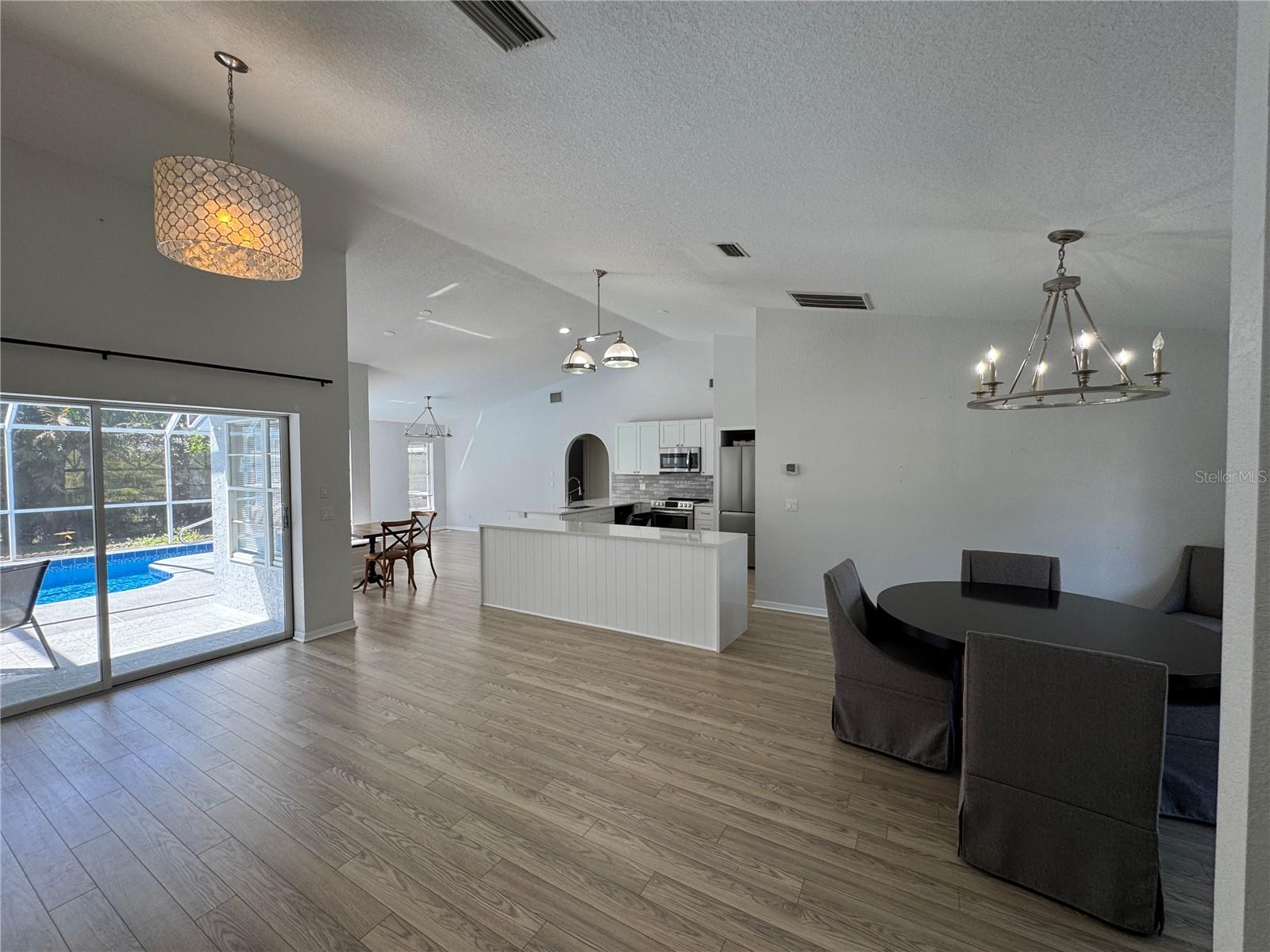 Image 6 of 31 For 4065 Alwick Lane