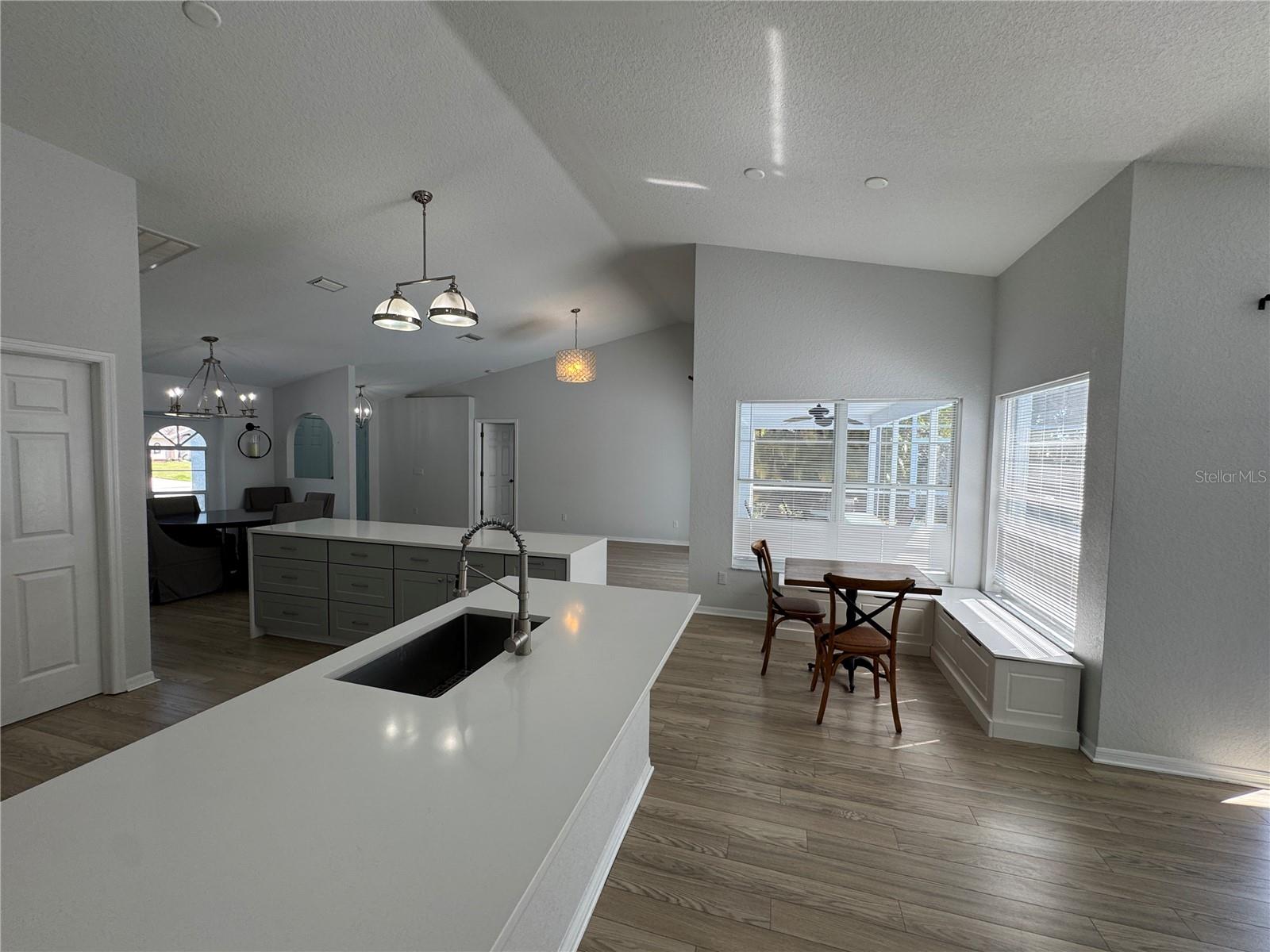 Image 7 of 31 For 4065 Alwick Lane