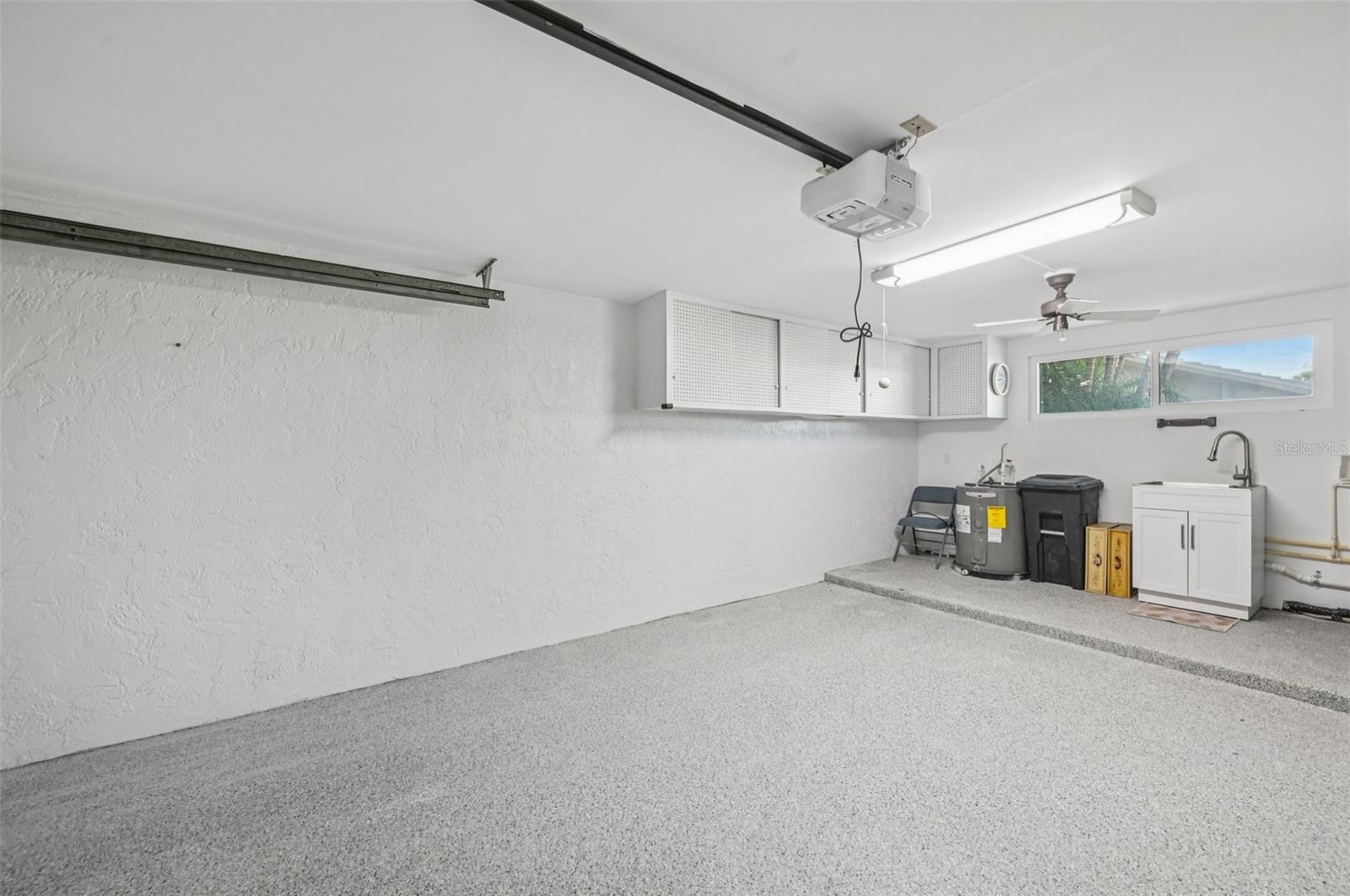 Image 20 of 35 For 113 Whispering Sands Drive V-47