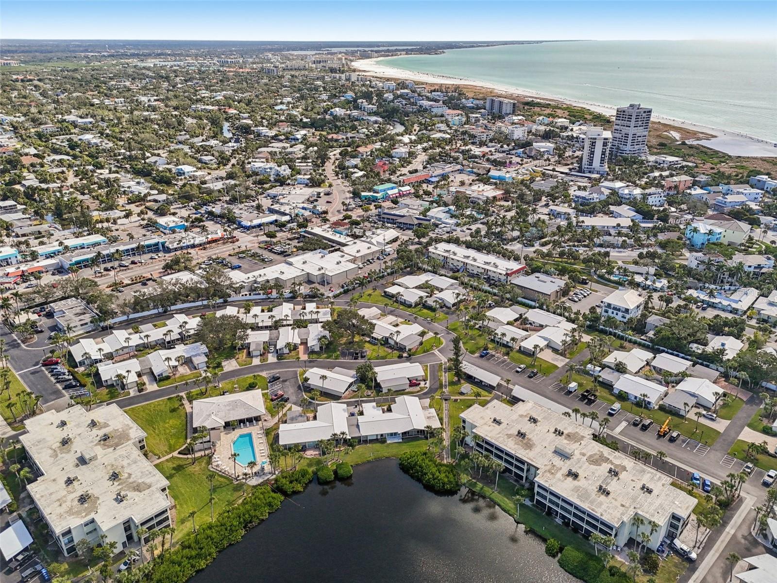 Image 27 of 35 For 113 Whispering Sands Drive V-47