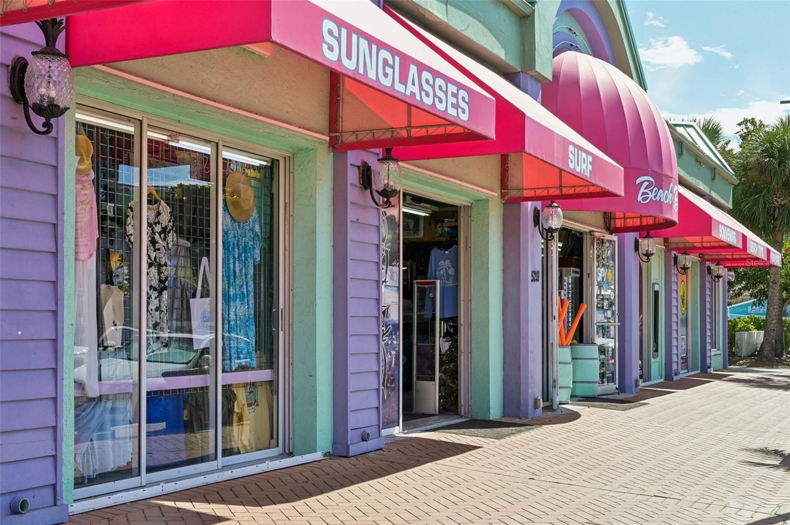 Image 33 of 35 For 113 Whispering Sands Drive V-47