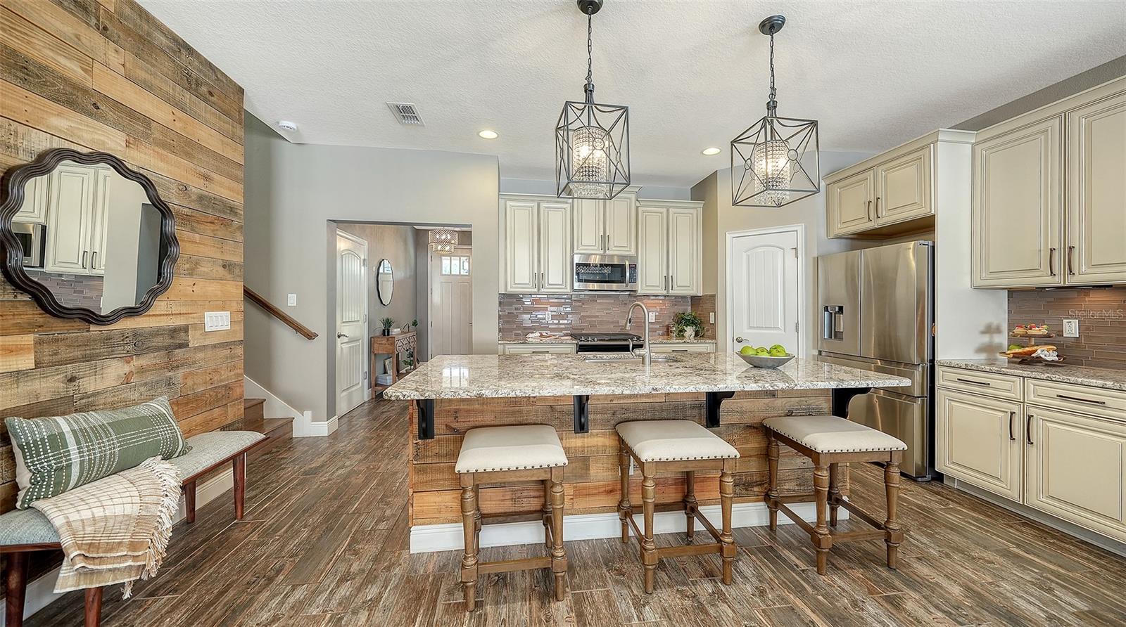 Image 10 of 73 For 11329 Spring Gate Trail