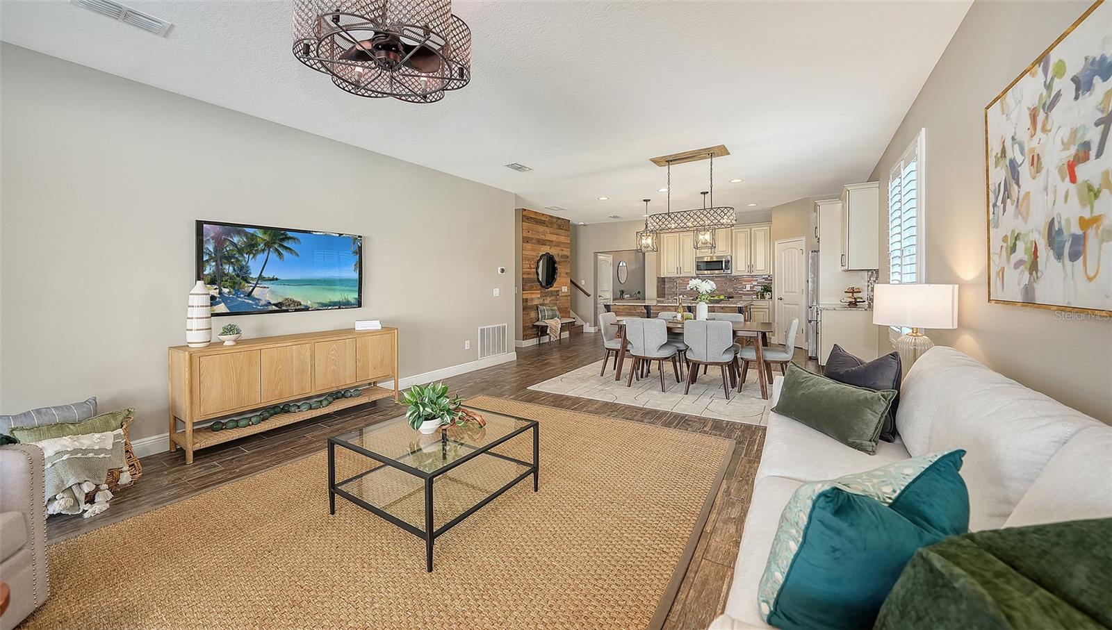 Image 17 of 73 For 11329 Spring Gate Trail