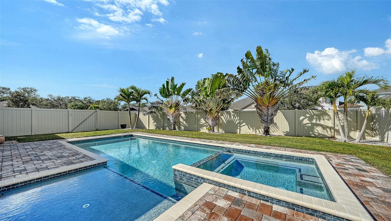 Image 45 of 73 For 11329 Spring Gate Trail