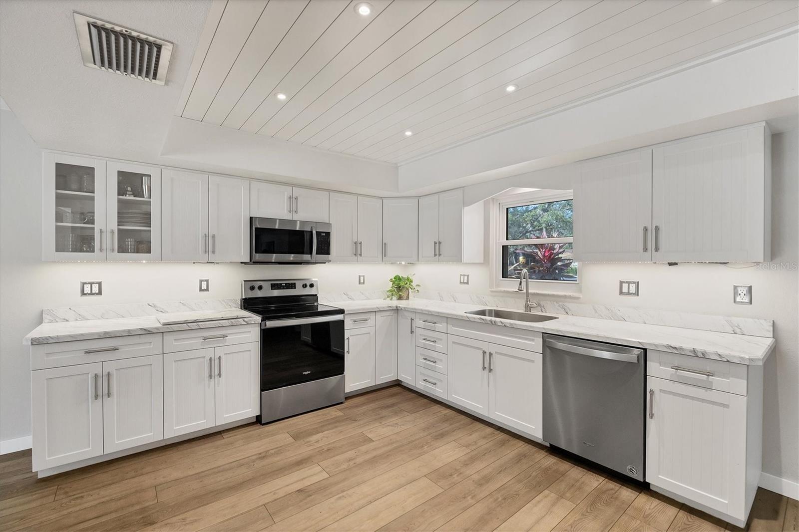 Image 11 of 34 For 2115 Shadow Oaks Road