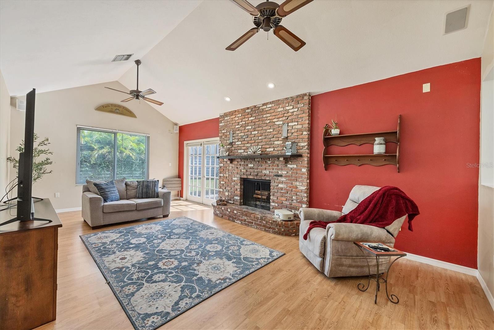 Image 15 of 34 For 2115 Shadow Oaks Road