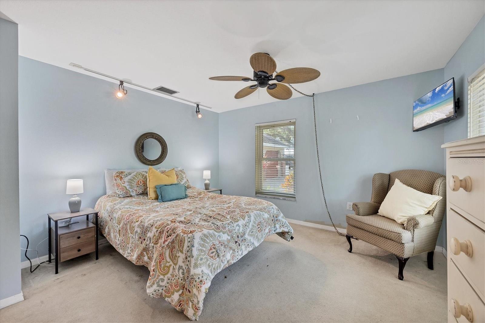 Image 18 of 34 For 2115 Shadow Oaks Road