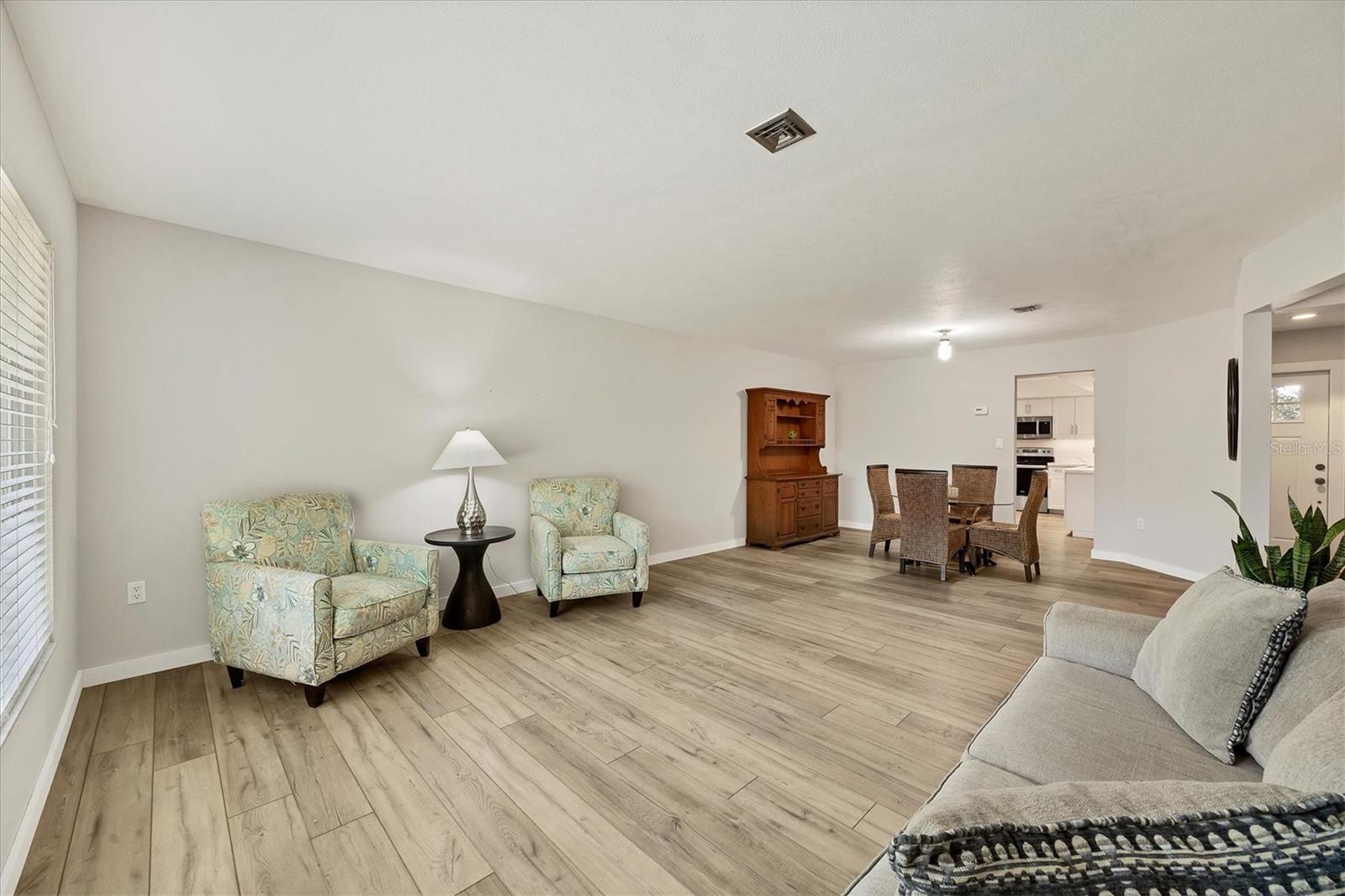 Image 5 of 34 For 2115 Shadow Oaks Road