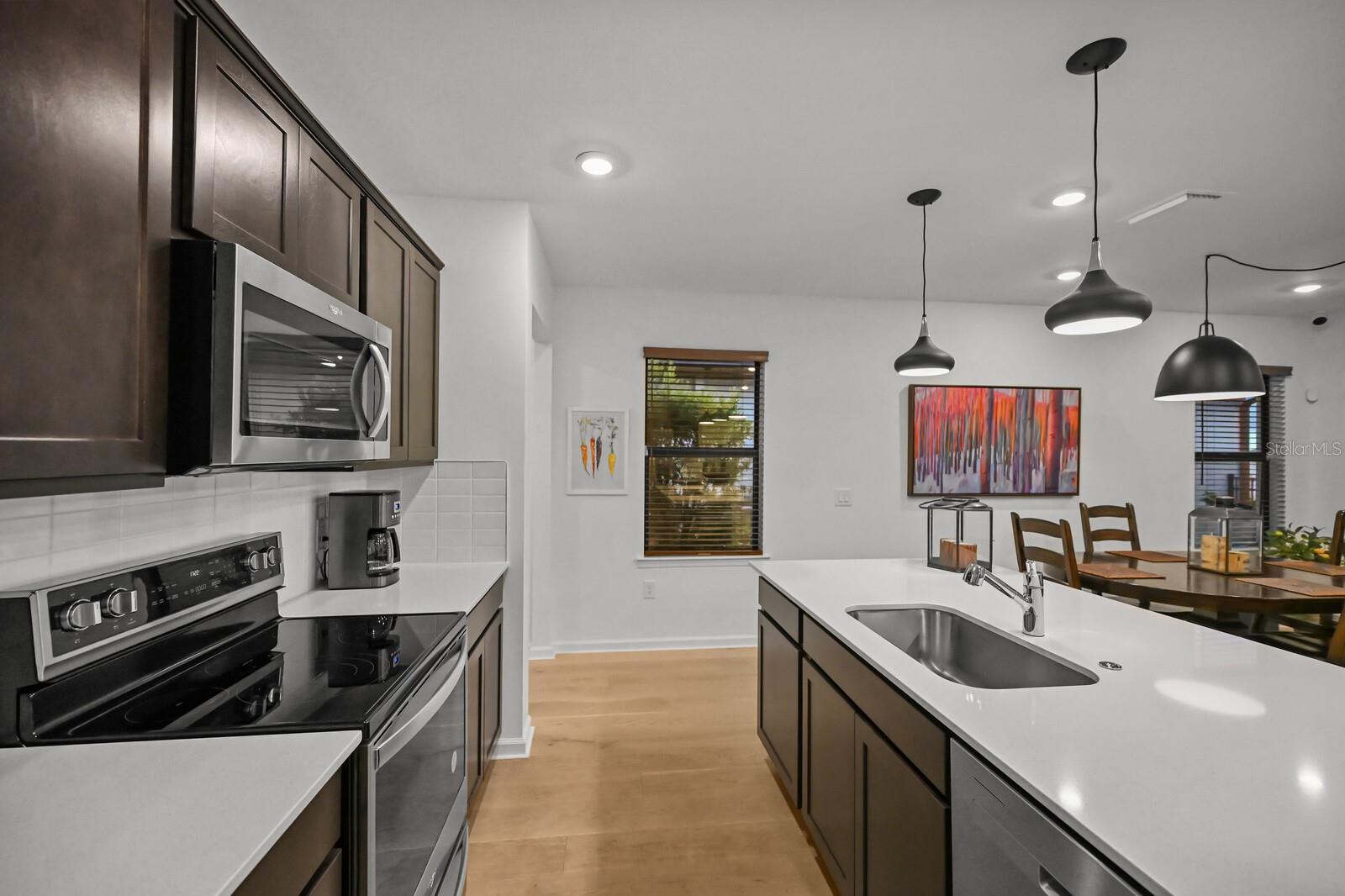 Image 24 of 75 For 6600 Silverstar Drive