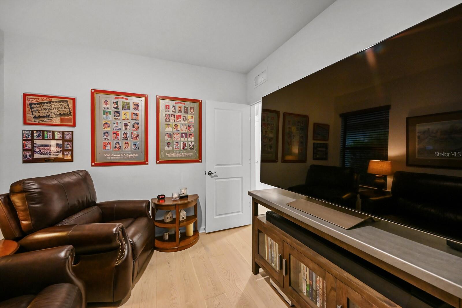 Image 27 of 75 For 6600 Silverstar Drive