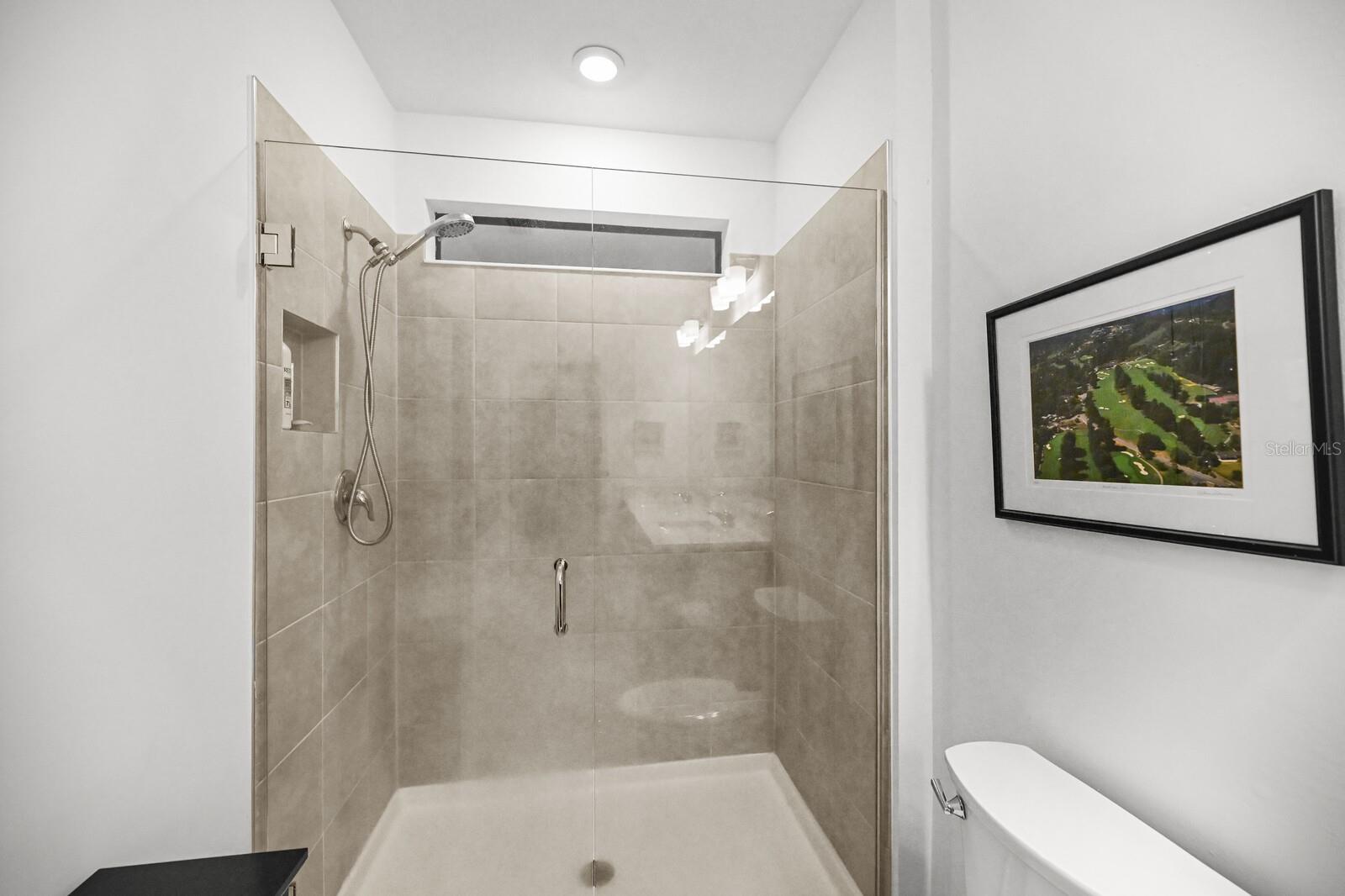 Image 37 of 75 For 6600 Silverstar Drive