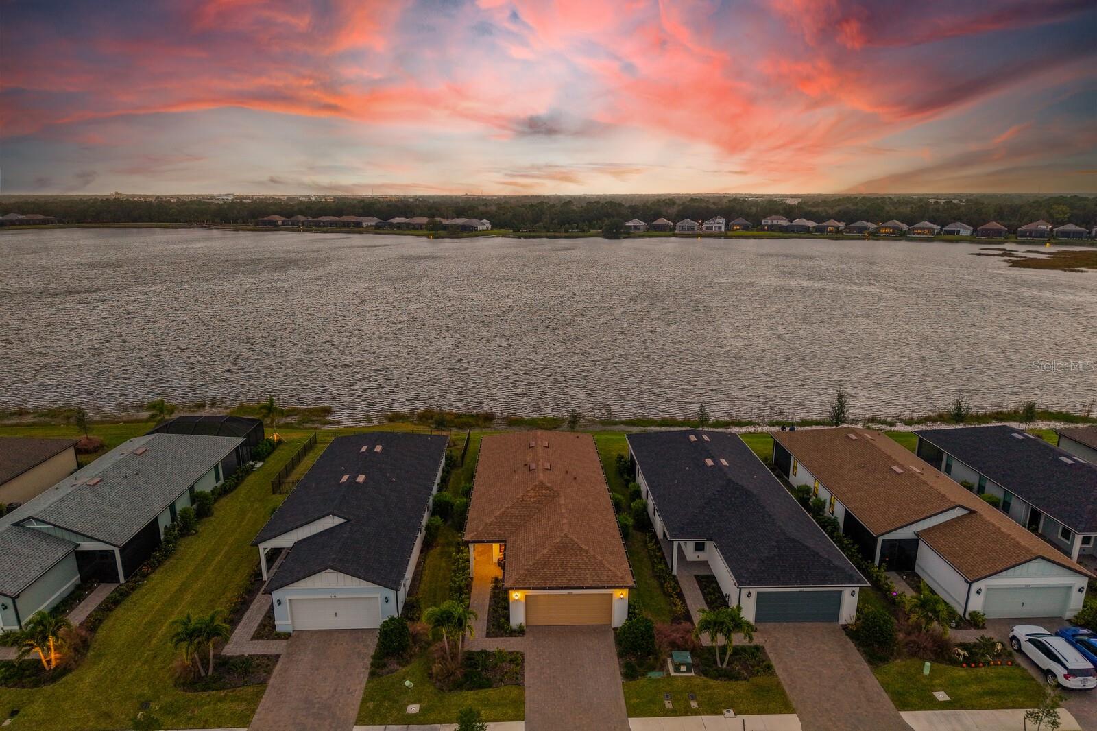 Image 7 of 75 For 6600 Silverstar Drive