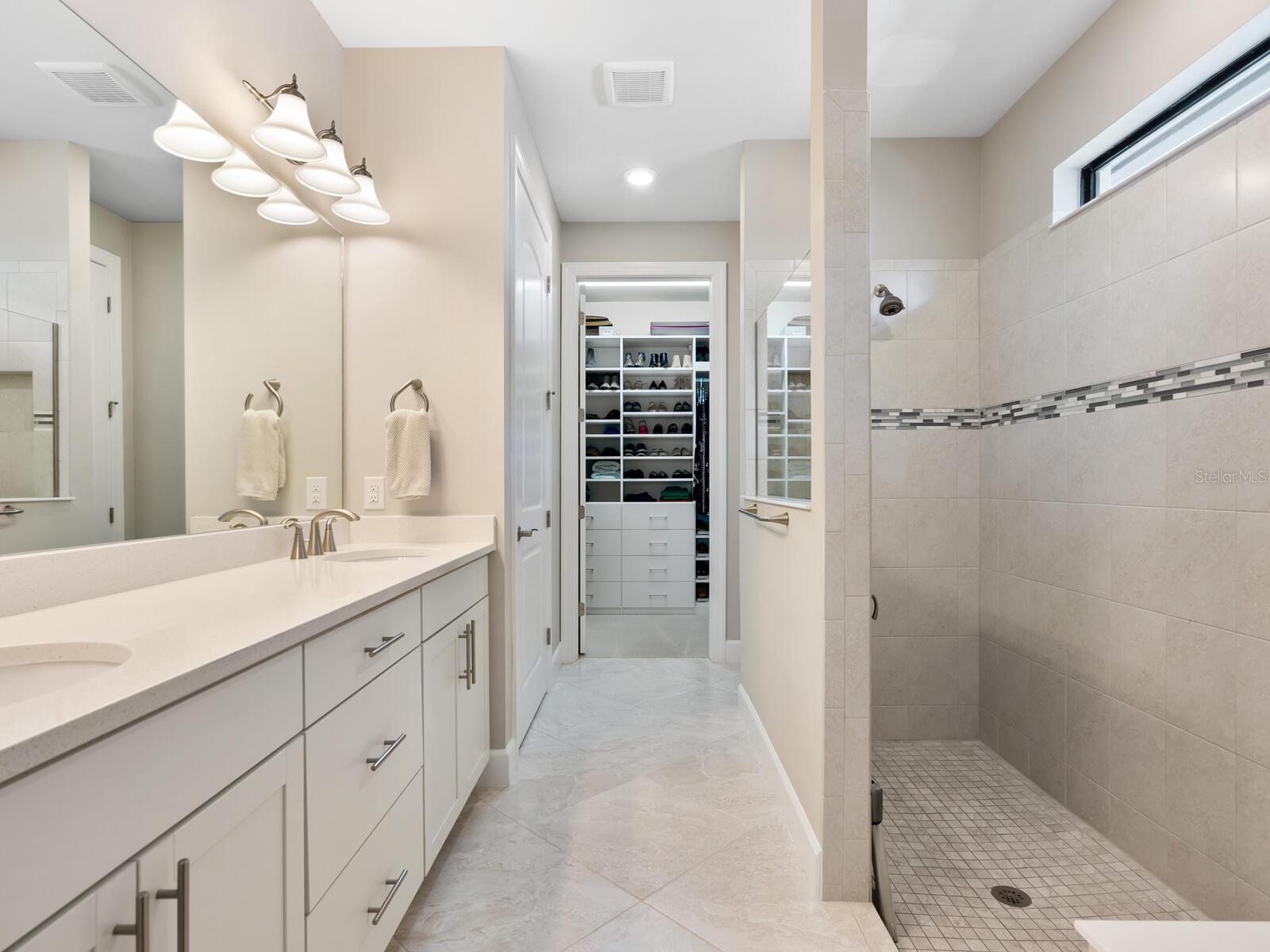 Image 11 of 27 For 12325 Marsh Pointe Road