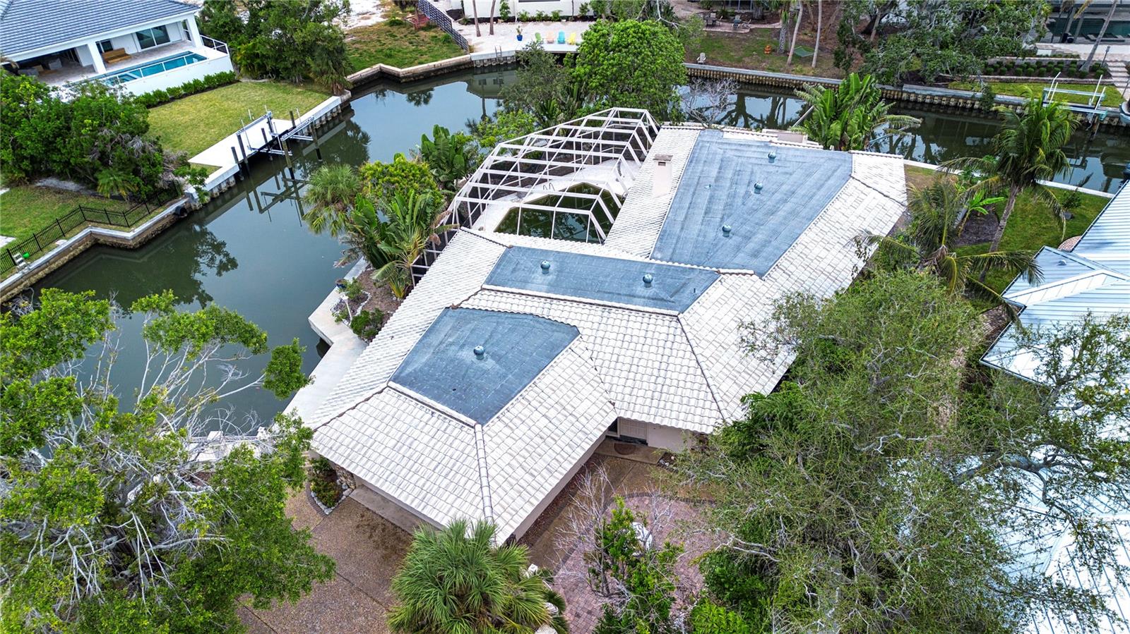 Image 14 of 21 For 4839 Primrose Path