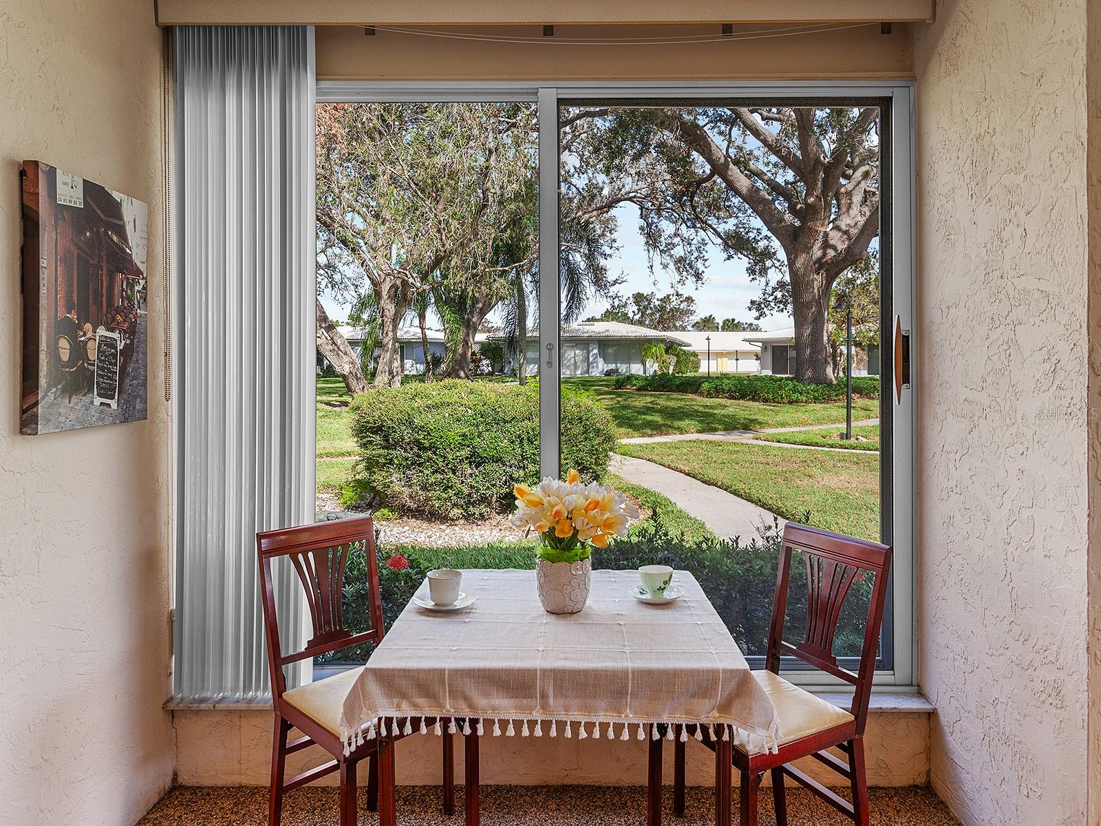 Image 22 of 32 For 3761 Somerville Drive 1518