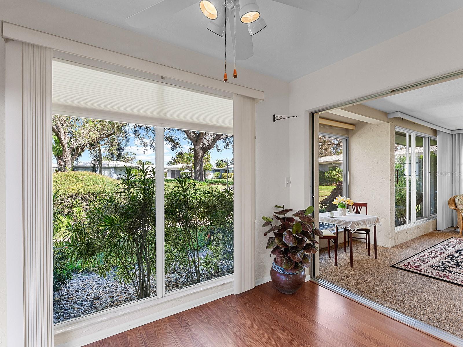 Image 24 of 32 For 3761 Somerville Drive 1518