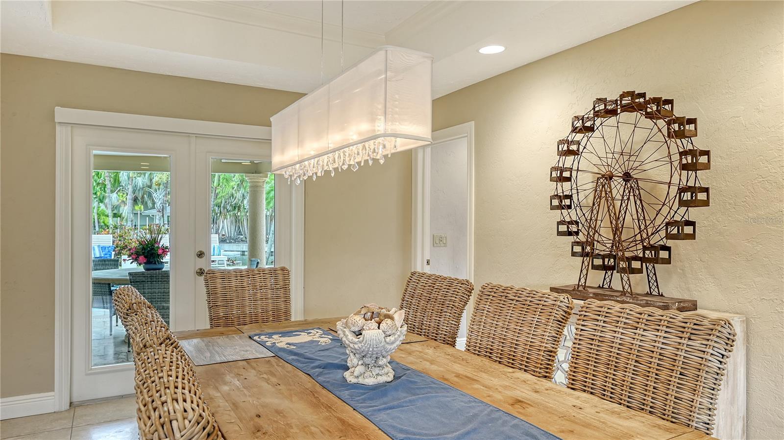 Image 10 of 28 For 940 Siesta Key Place