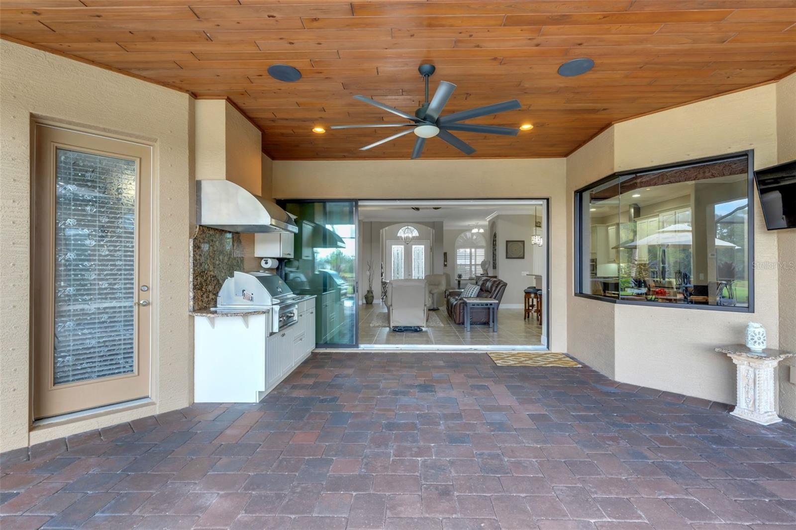 Image 16 of 100 For 16335 26th Street E