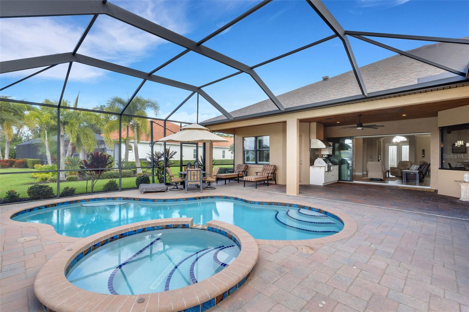 Image 18 of 100 For 16335 26th Street E