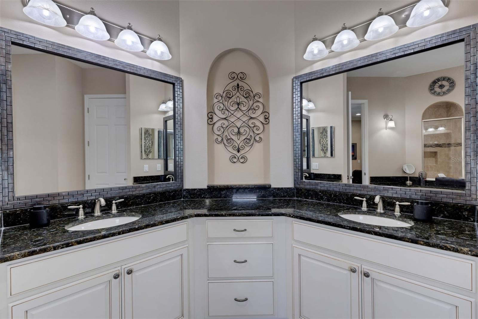 Image 36 of 100 For 16335 26th Street E