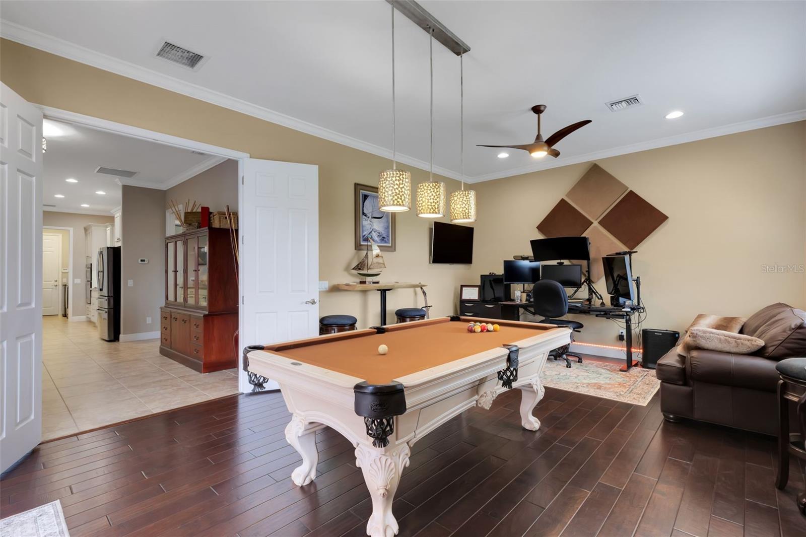 Image 5 of 100 For 16335 26th Street E