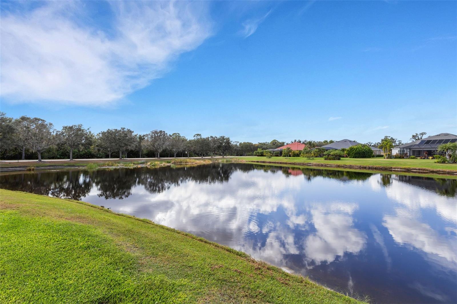 Image 56 of 100 For 16335 26th Street E