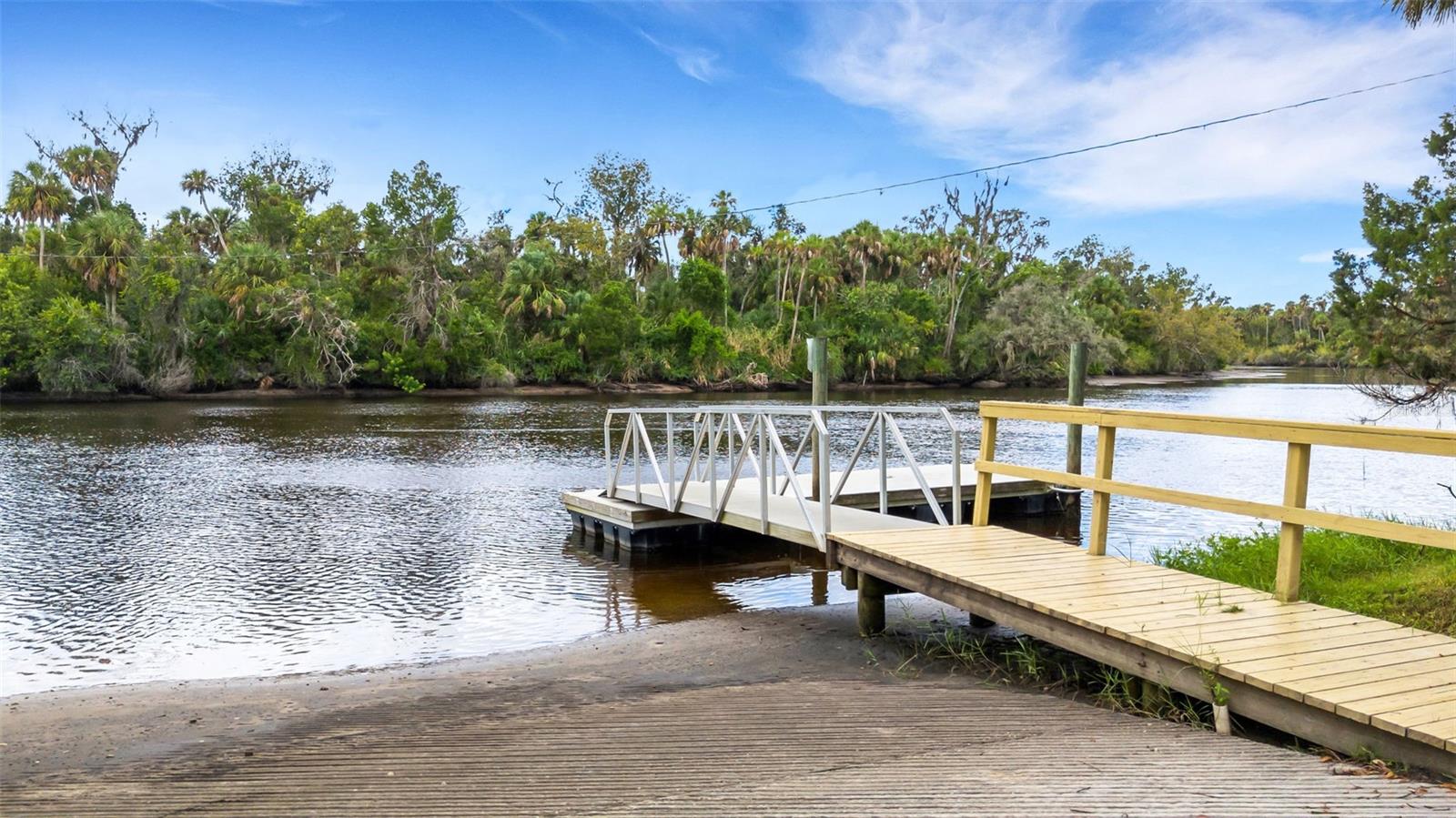 Image 93 of 100 For 16335 26th Street E