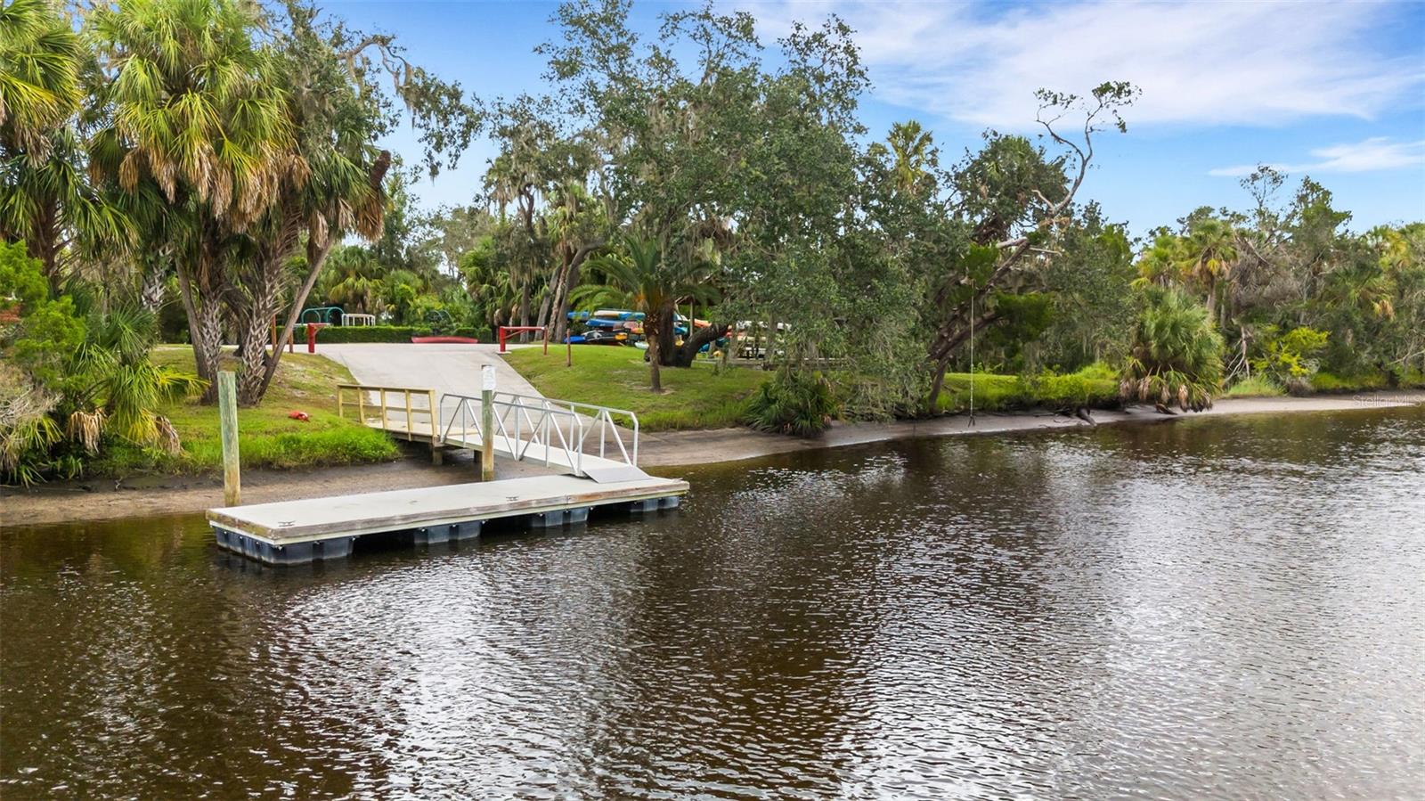 Image 95 of 100 For 16335 26th Street E