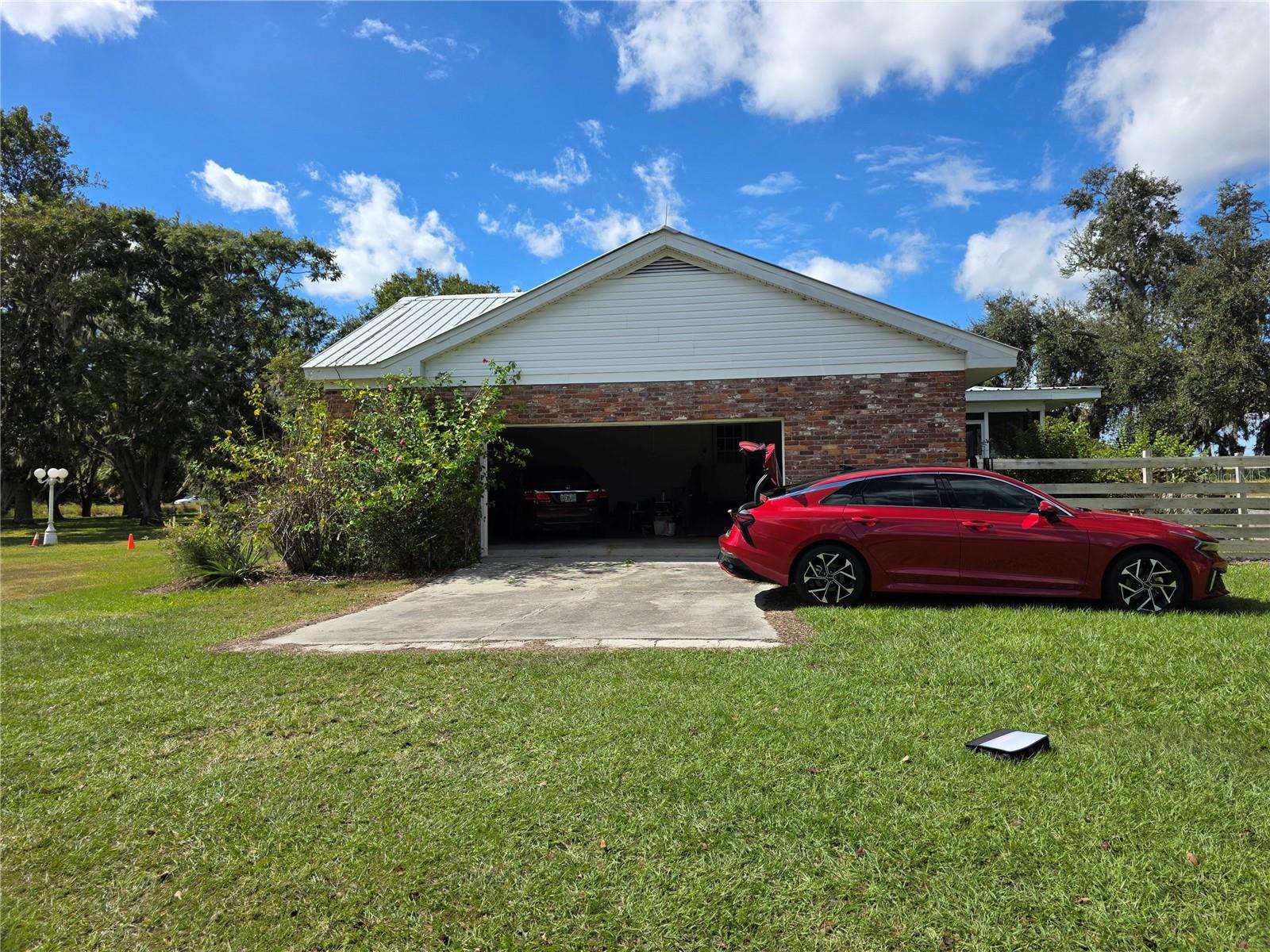 Details for 2011 County Line Road E, FORT MEADE, FL 33841