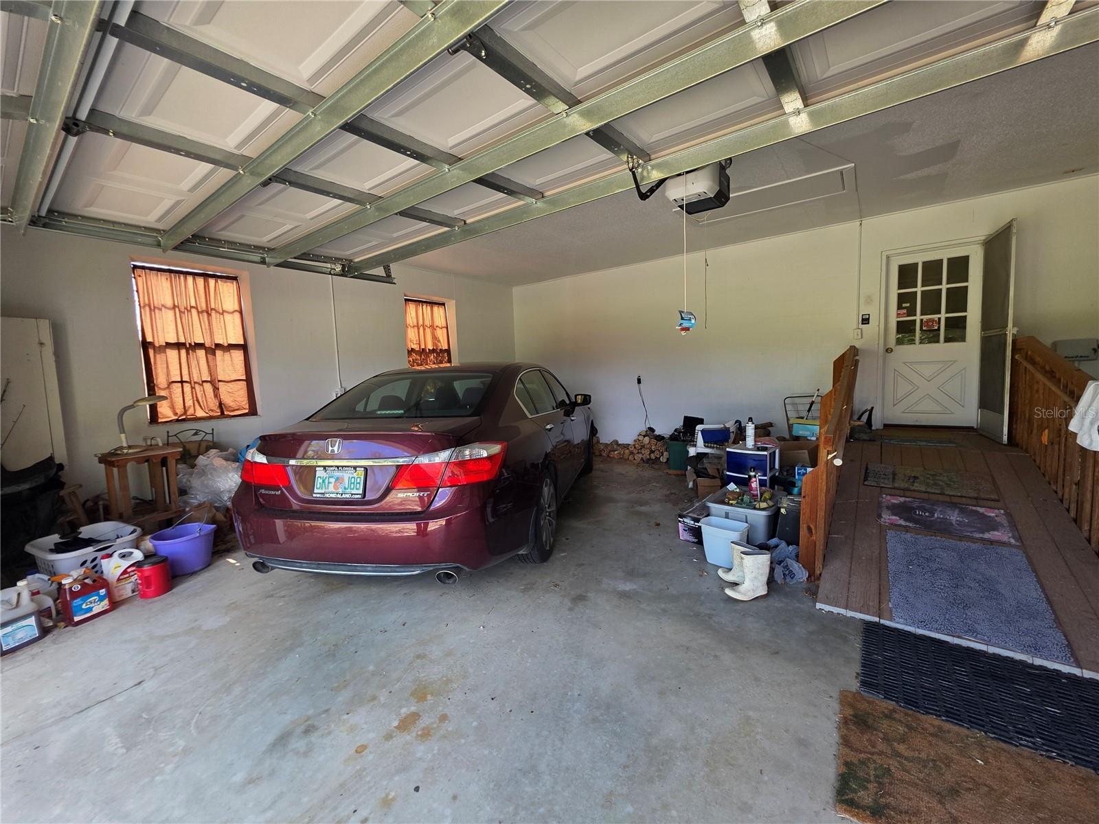 Image 8 of 28 For 2011 County Line Road E