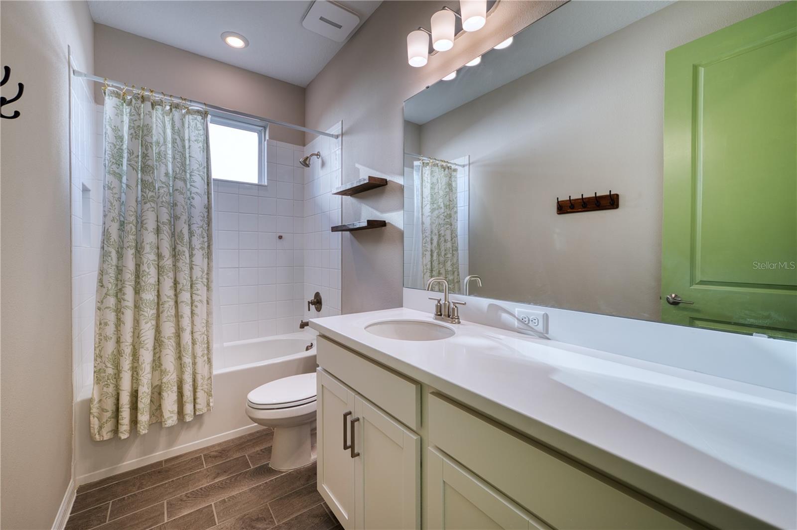 Listing photo id 23 for 9000 Tequila Sunrise Drive