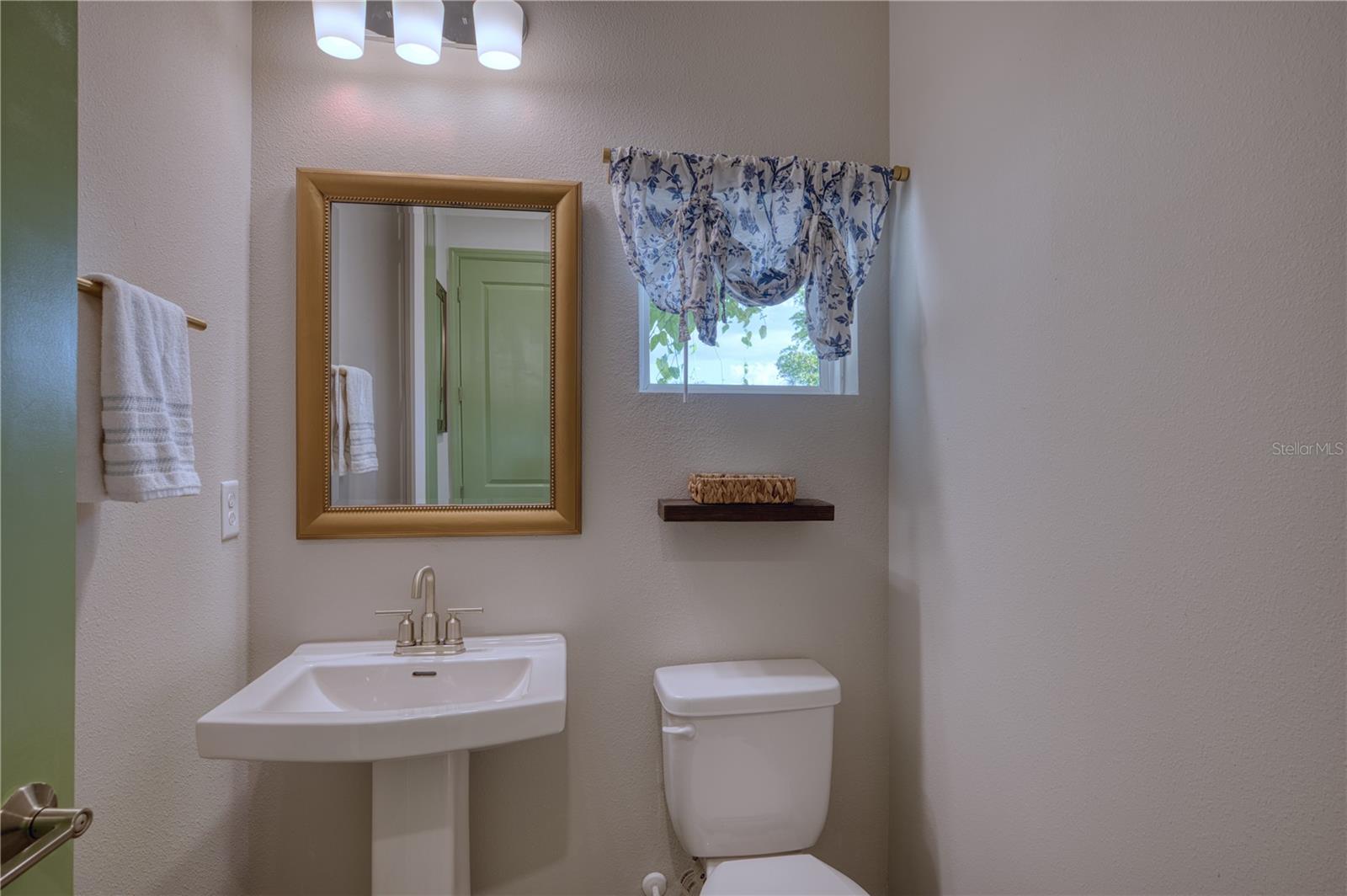 Listing photo id 24 for 9000 Tequila Sunrise Drive