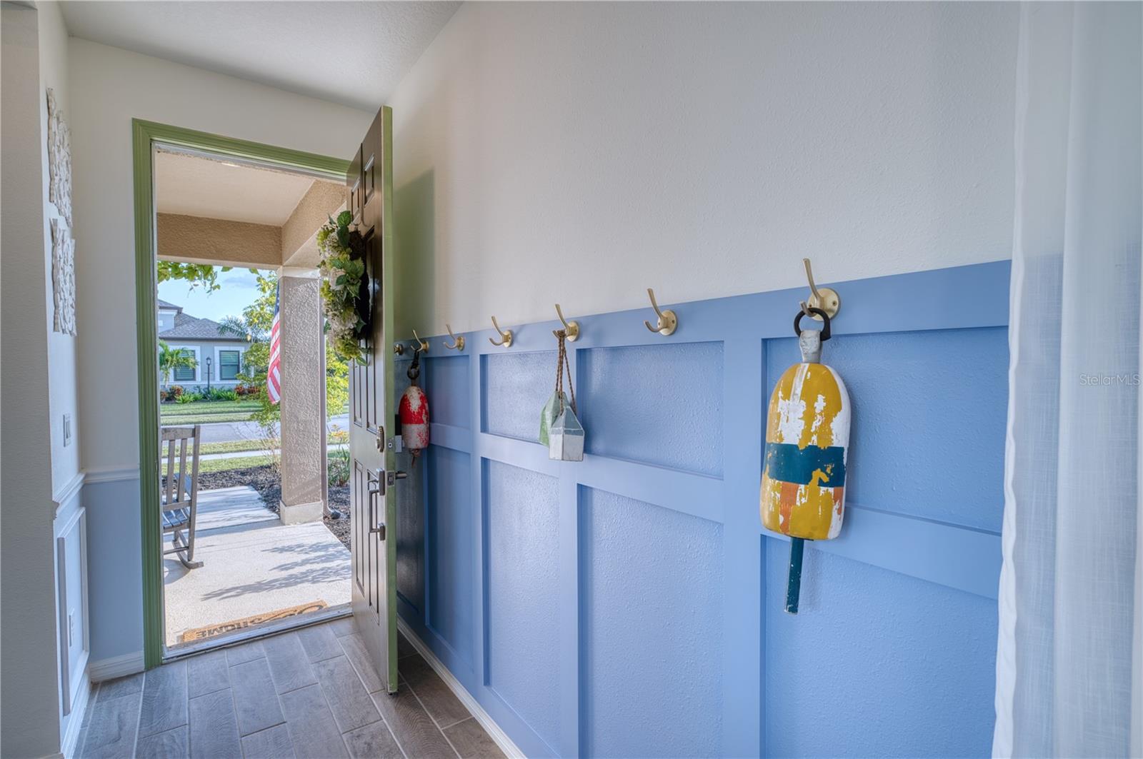 Listing photo id 1 for 9000 Tequila Sunrise Drive