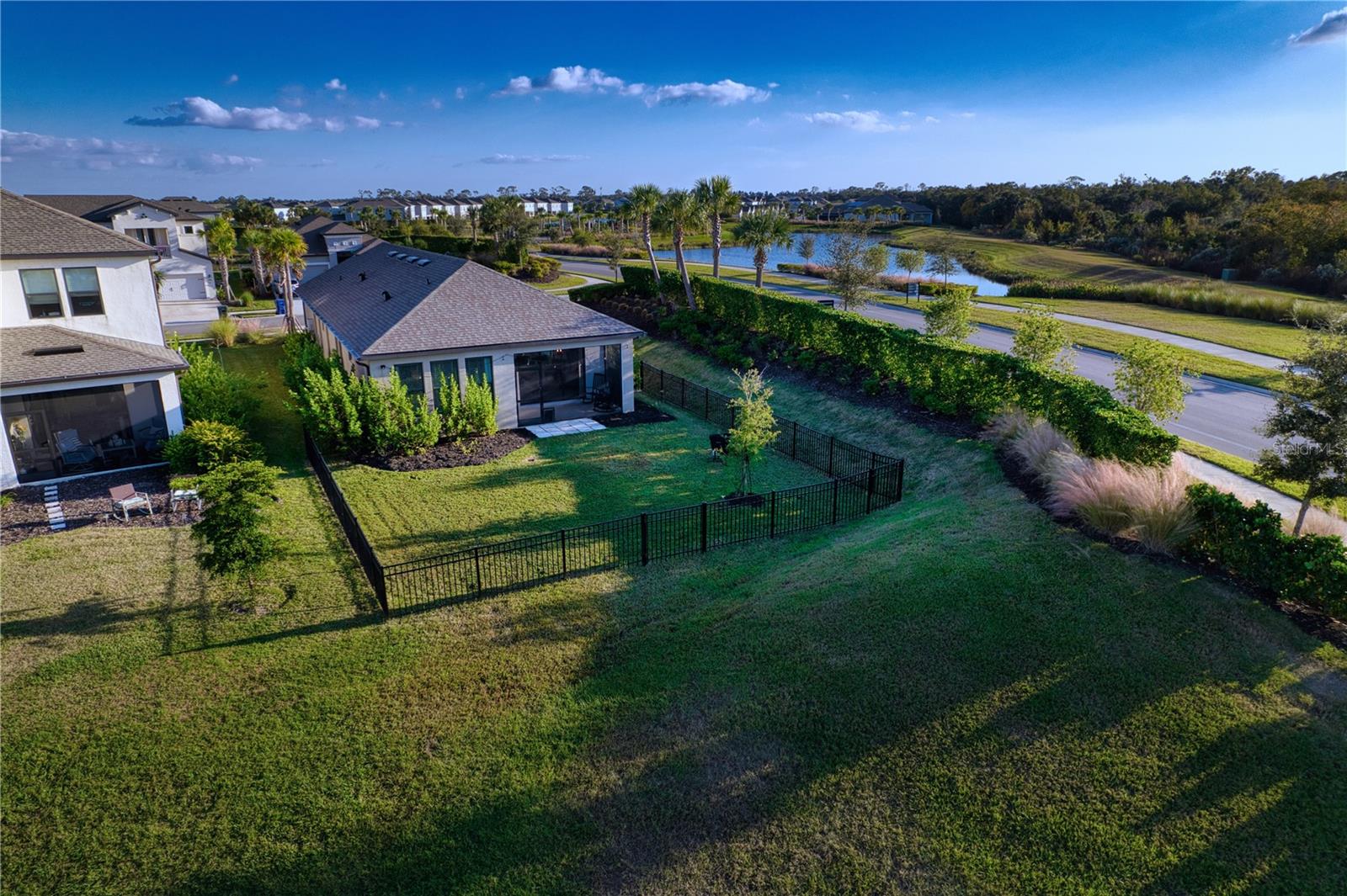 Listing photo id 36 for 9000 Tequila Sunrise Drive