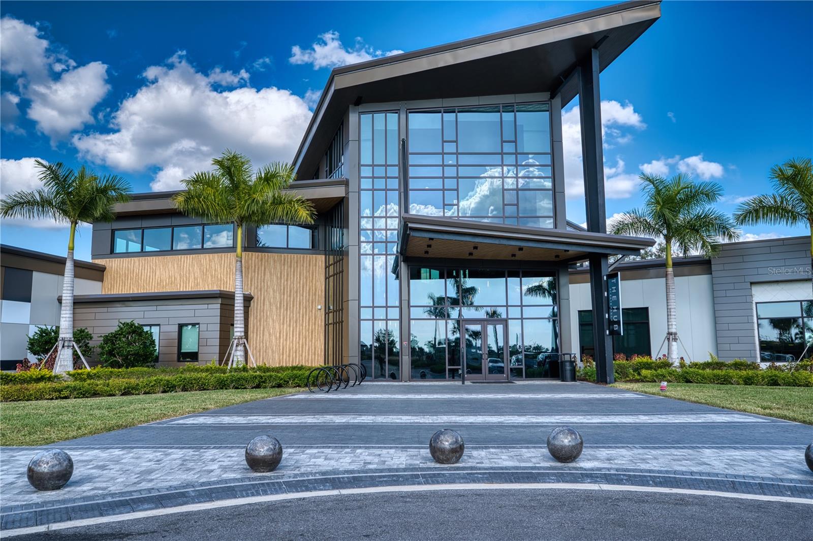 Listing photo id 40 for 9000 Tequila Sunrise Drive