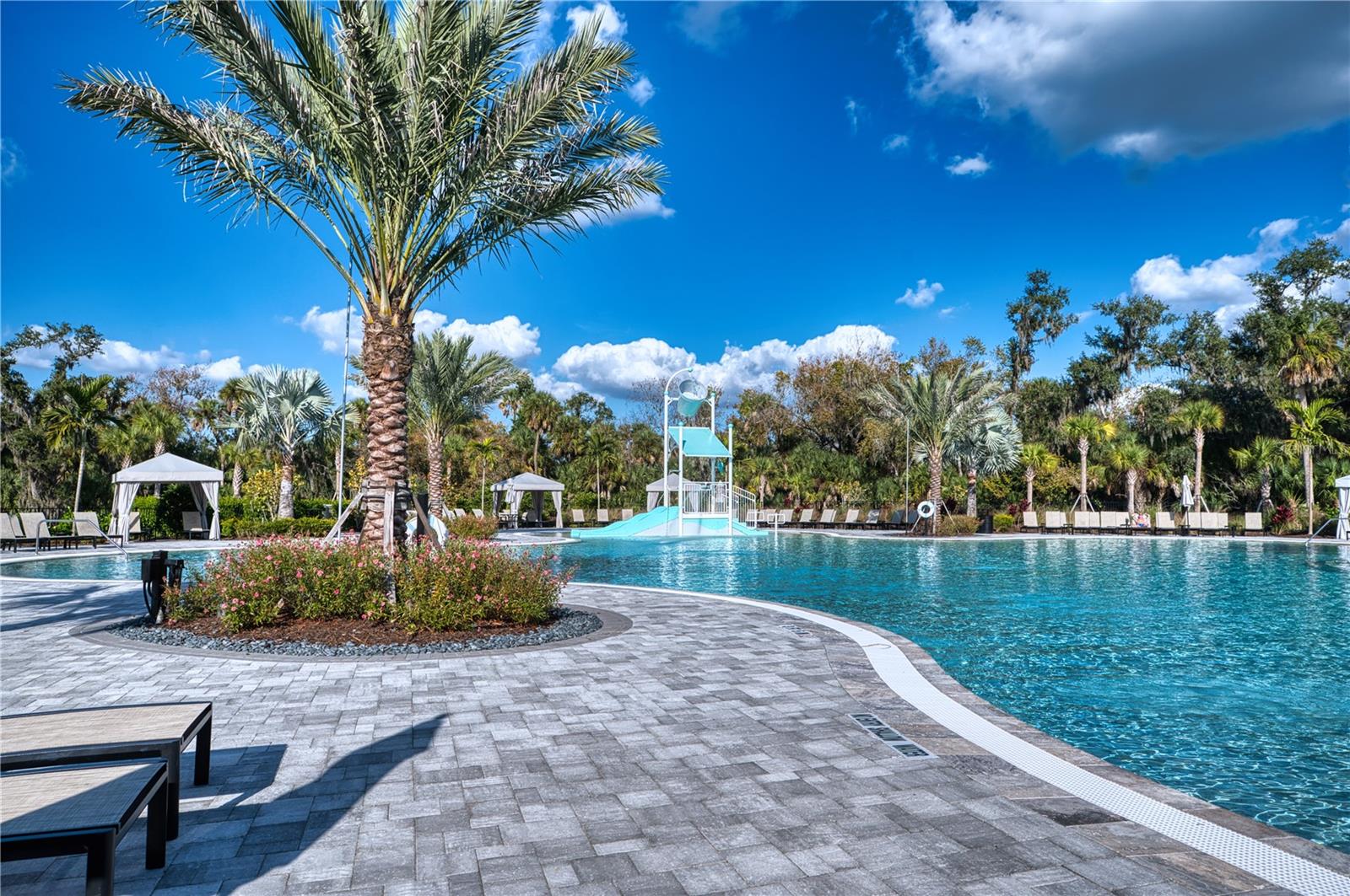 Listing photo id 52 for 9000 Tequila Sunrise Drive