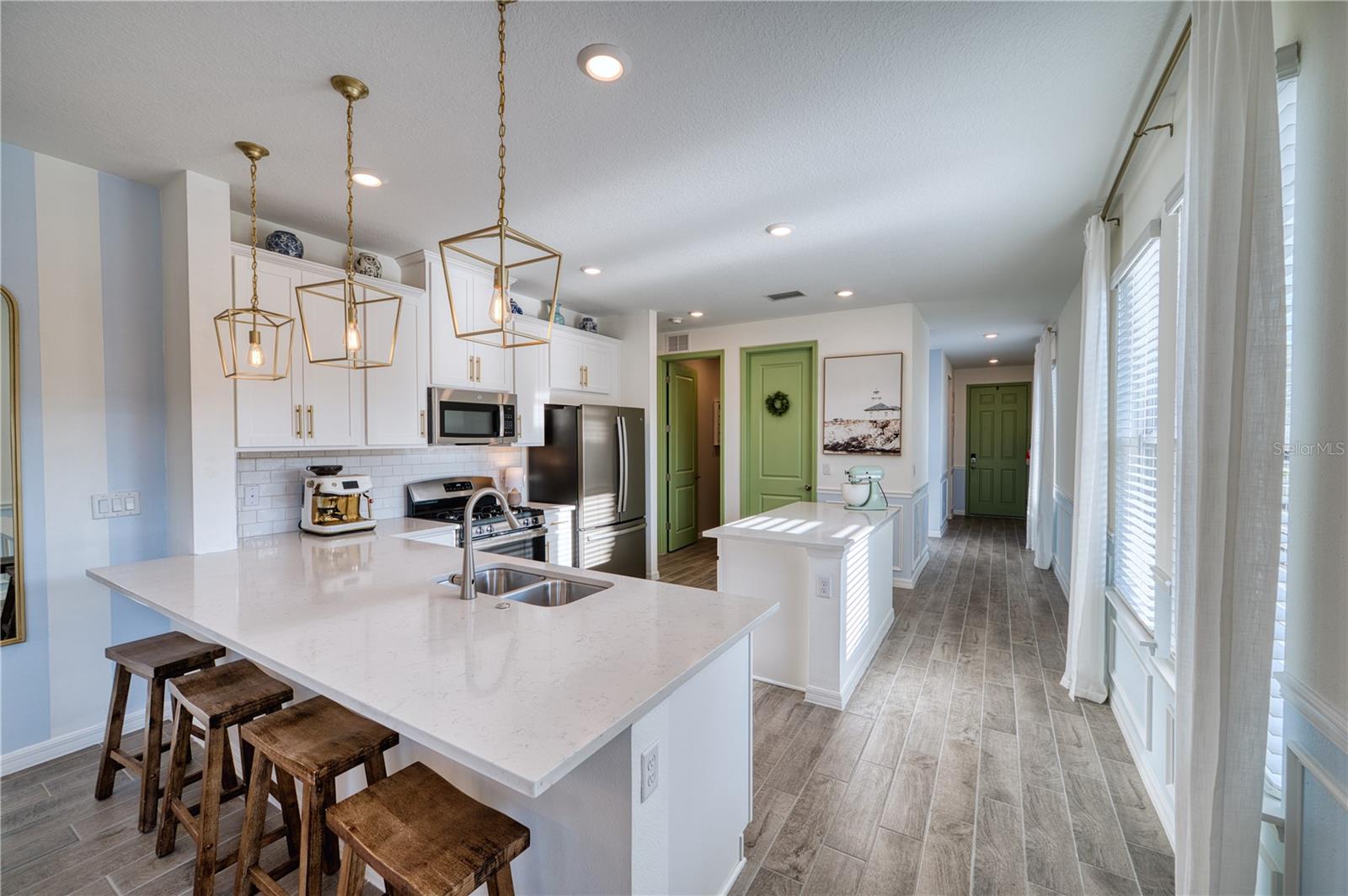 Listing photo id 5 for 9000 Tequila Sunrise Drive