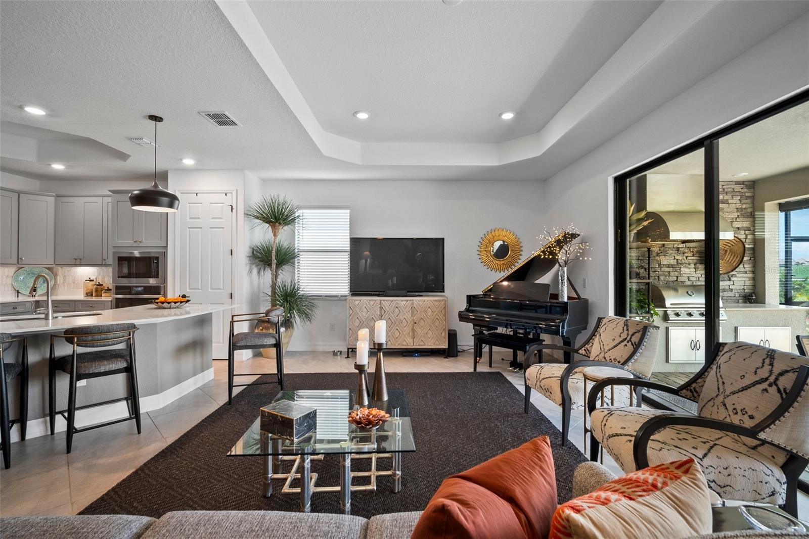 Image 23 of 67 For 5717 Cheech Glen