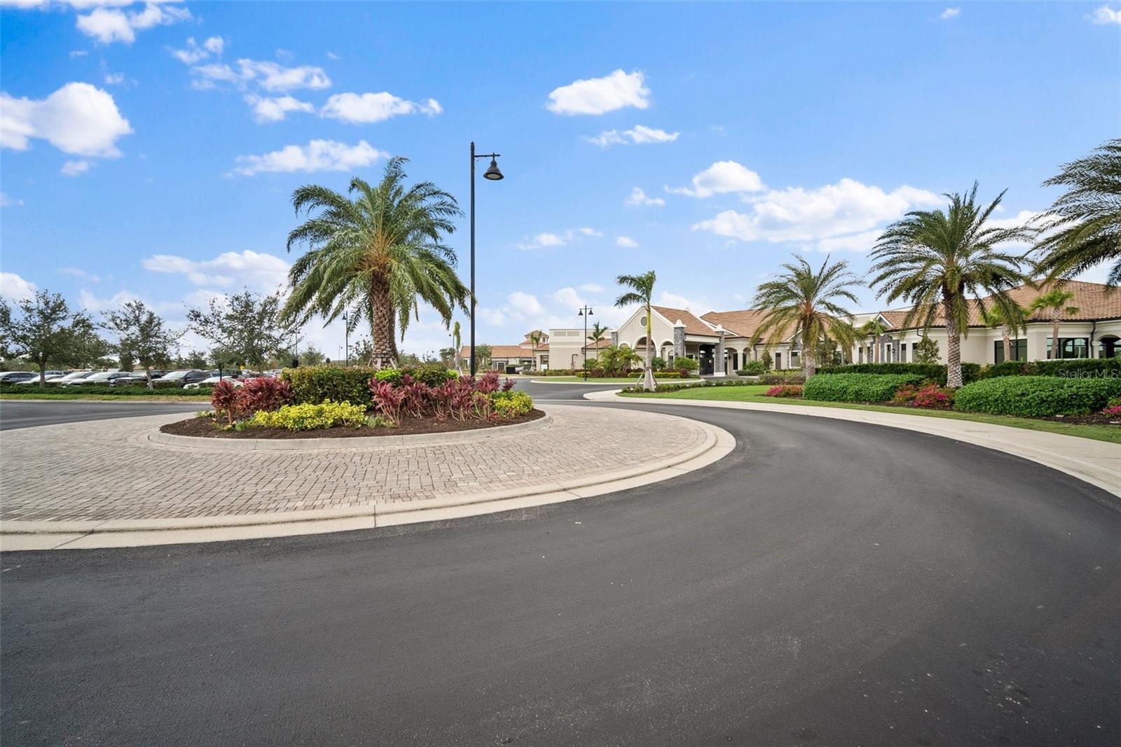 Image 45 of 67 For 5717 Cheech Glen