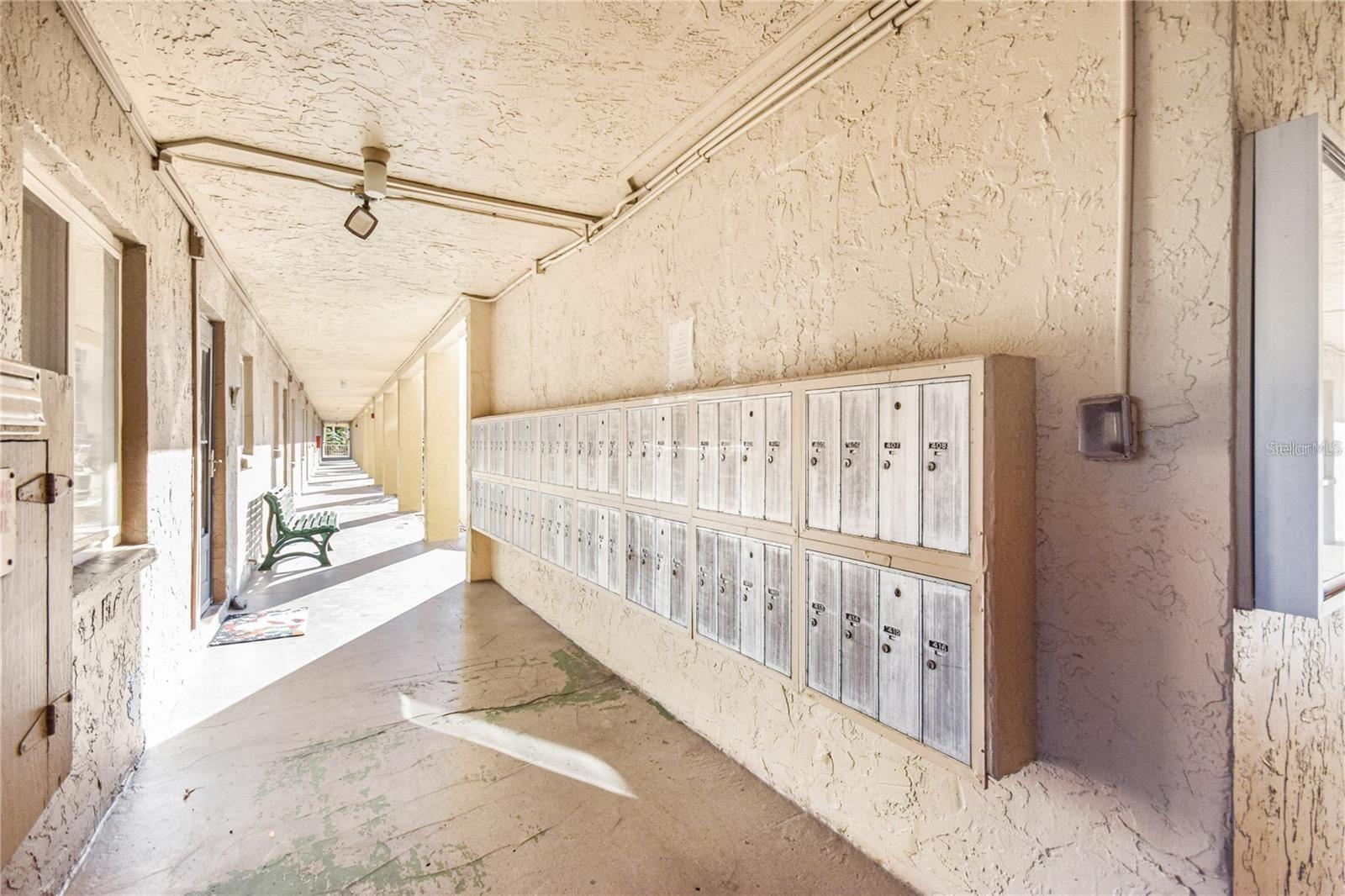 Image 31 of 43 For 3617 Lake Bayshore Drive J-401